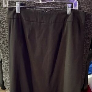 Elegant Black Women's Skirt